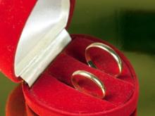 Невеста из Елабуги украла кольца и сбежала в Набережные Челны