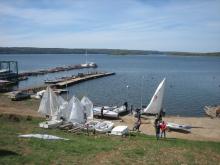 В яхт-клубе «Навигатор» готовятся к первым соревнованиям