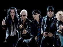 Музыканты группы Scorpions потребовали себе каждый по «Мерседесу» S-класса 
