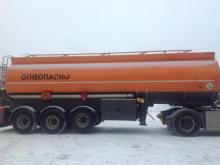 На переезде у поселка Нефтебаза бензовоз с 25 тоннами солярки съехал в кювет