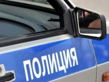 На дороге из Челнов в Чистополь клиент пытался задушить таксиста удавкой