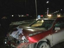 После столкновения с 'КАМАЗом' пассажир Nissan Almera попала в больницу с переломом ноги