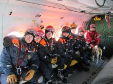 Челнинские спасатели отрабатывают спуск с вертолета «в зону ЧП»