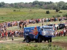 Где можно посмотреть гонки 'Шелковый путь' в Татарстане. Можно и зайти в лагерь гонщиков