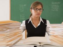 Сколько бумаг заполняет учитель?