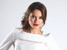 Участница конкурса 'Мисс Татарстан' работает в деревне комбайнером