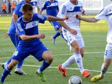 Футбольный клуб 'КАМАЗ' разгромно проиграл в Челябинске со счетом 0:3