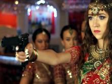 Татарская песня, индийские танцы: клип челнинки Алии Райхан (видео)