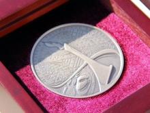 Челнинец за 190 тысяч продает памятную медаль Олимпиады в Сочи, полученную от президента РФ