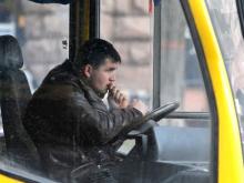 «100 человек устроилось и 100 уволилось»: Почему перерабатывают водители автобусов