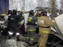Одиннадцать детей погибли в ДТП на автотрассе 'Ханты-Мансийск — Тюмень'