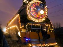 Хотите отметить Новый год в поезде? Железнодорожники снизили цены на билеты
