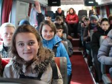 300 челнинских детей отправятся на новогоднюю елку в Казань c эскортом из 2 экипажей ГИБДД