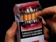 Чтобы напугать курильщиков, с марта на пачках сигарет разместят новые страшные картинки