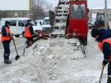 Уборка снега, 10 февраля: 20-й комплекс, бульвар Строителей, проспект Джалиля