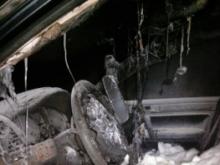 Рано утром в поселке ЗЯБ неизвестный подпалил автомобиль «Фольксваген Туарег»