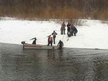 Челнинские спасатели нашли утонувшего подводного охотника - работника 'Нижнекамскнефтехима'
