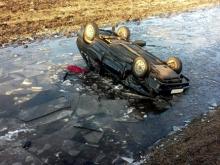 В Татарстане водитель на 'ВАЗ-2114' вылетел с трассы, перевернулся и погиб