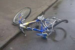 В аварии пострадала велосипедистка. 