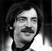 В 1985 году Челны посетил Михаил Боярский, но на сцене выступить не смог.
