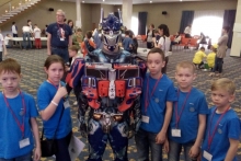 Робототехники из школы N50  будут представлять Россию на соревнованиях в Южной Корее